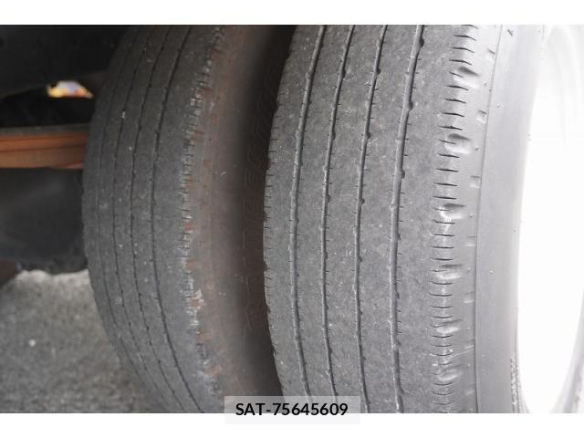 Mitsubishi CANTER 2015-12 7960862-9