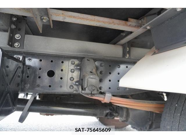 Mitsubishi CANTER 2015-12 7960862-10