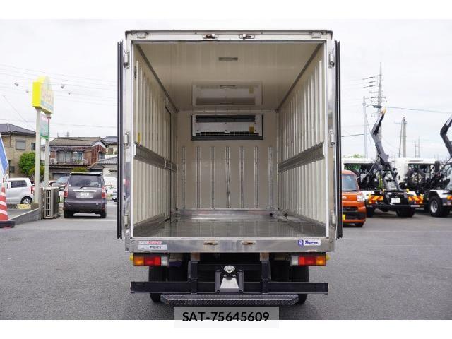 Mitsubishi CANTER 2015-12 7960862-17