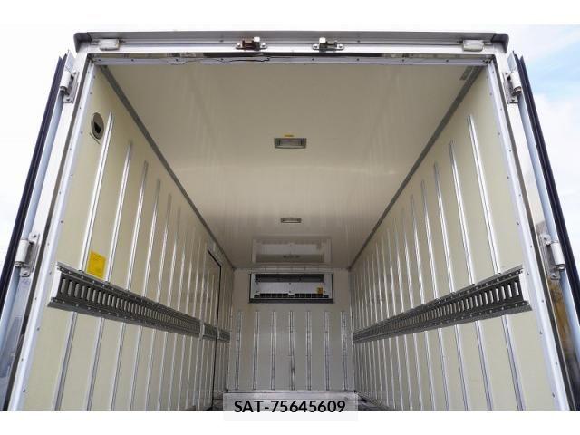 Mitsubishi CANTER 2015-12 7960862-19