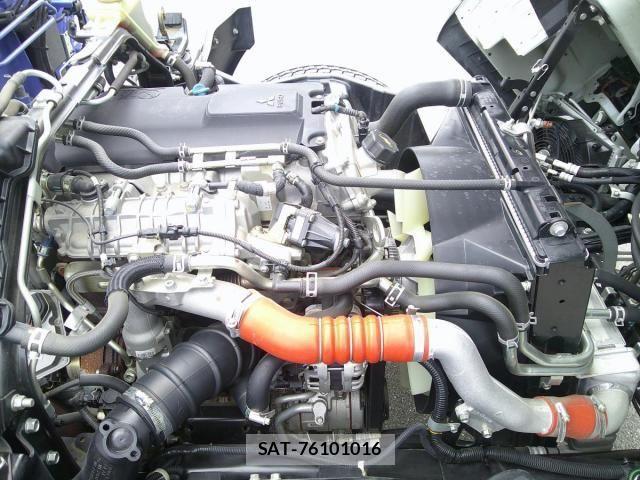 Mitsubishi CANTER 2022-01 7960798-28