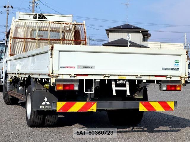 Mitsubishi CANTER 2017-05 7960876-1