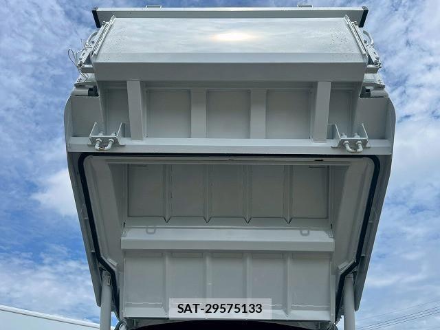 Mitsubishi CANTER 2026-03 7960790-10