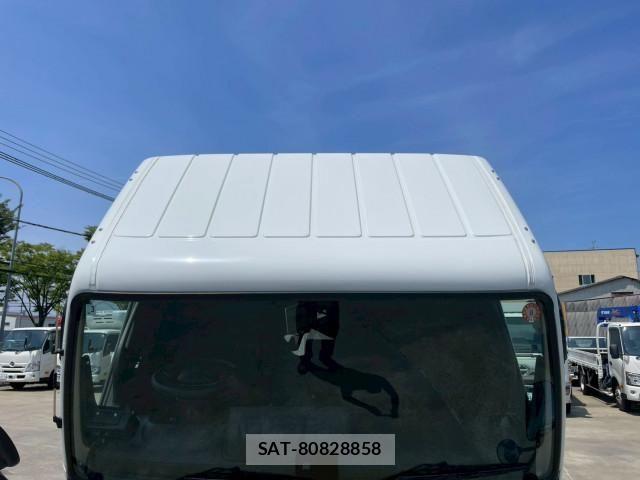 Mitsubishi CANTER 2026-03 7960778-25