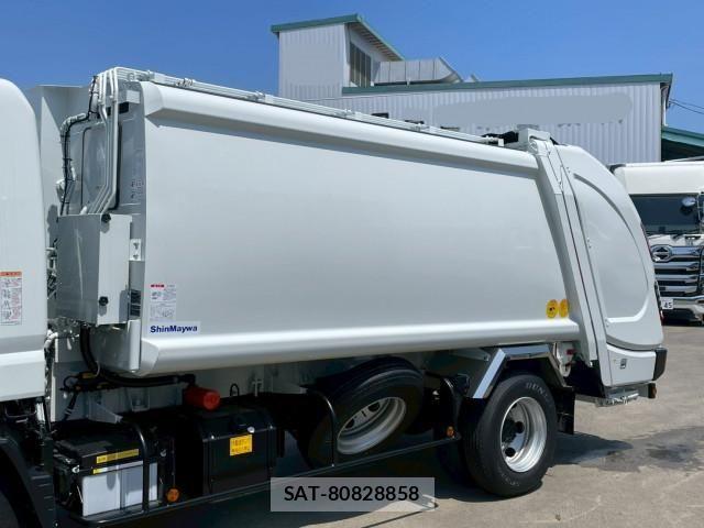 Mitsubishi CANTER 2026-03 7960778-6