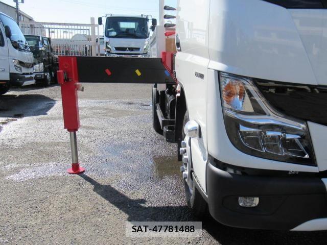 Mitsubishi CANTER 2026-03 7960795-9