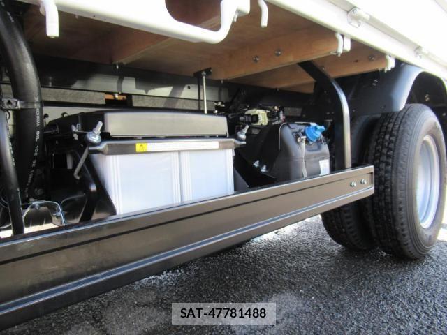 Mitsubishi CANTER 2026-03 7960795-12
