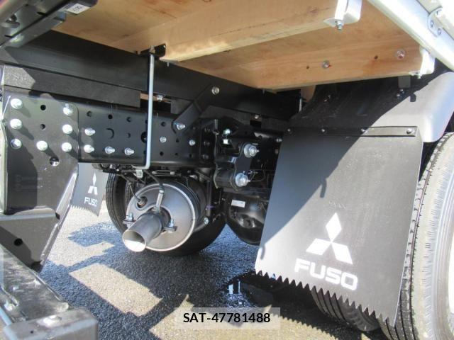 Mitsubishi CANTER 2026-03 7960795-16