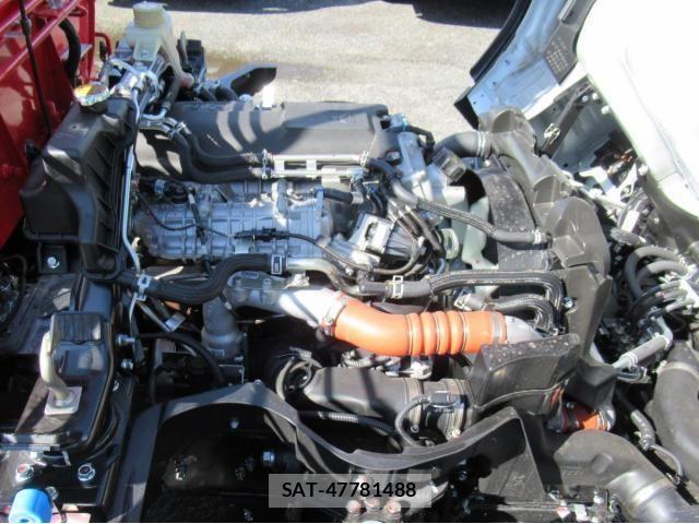 Mitsubishi CANTER 2026-03 7960795-17