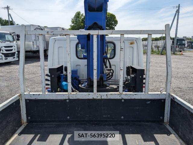 Mitsubishi CANTER 2018-05 7960826-16