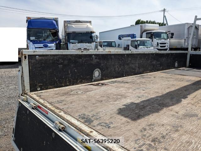 Mitsubishi CANTER 2018-05 7960826-19