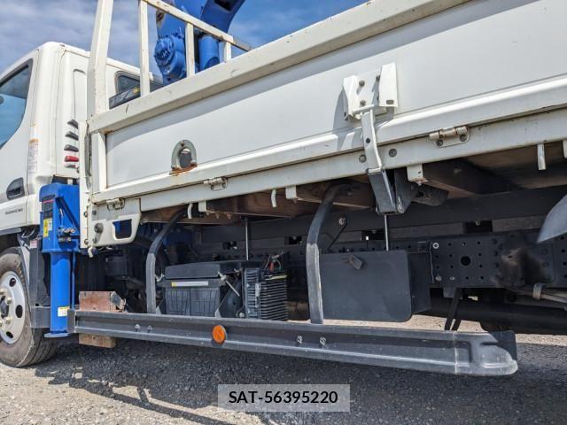Mitsubishi CANTER 2018-05 7960826-26