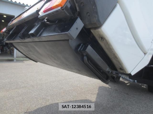 Mitsubishi CANTER 2020-01 7960812-15
