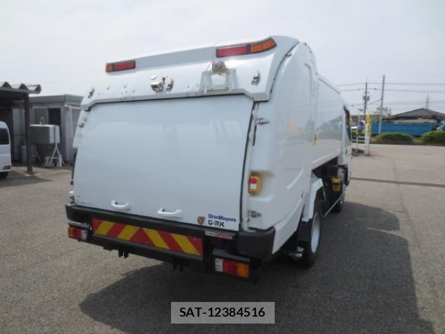 Mitsubishi CANTER 2020-01 7960812-3