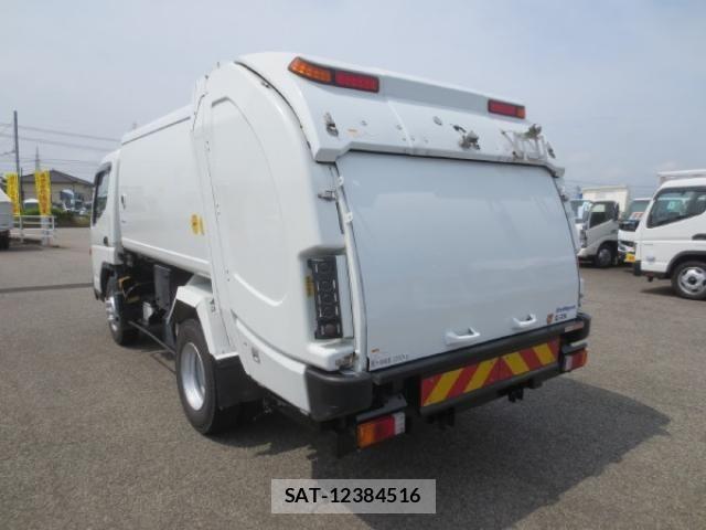Mitsubishi CANTER 2020-01 7960812-4