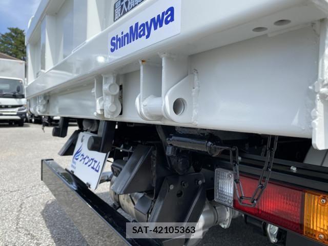 Mitsubishi CANTER 2025-12 7960815-12