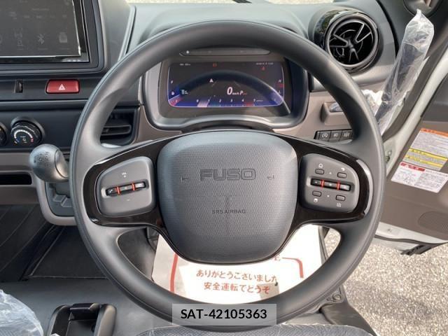 Mitsubishi CANTER 2025-12 7960815-18
