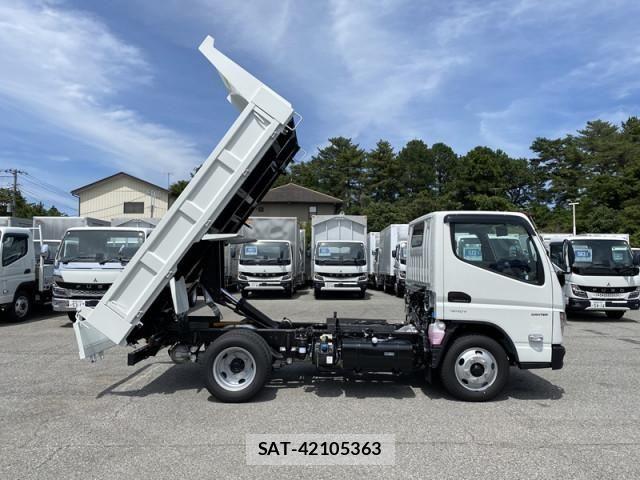 Mitsubishi CANTER 2025-12 7960815-4
