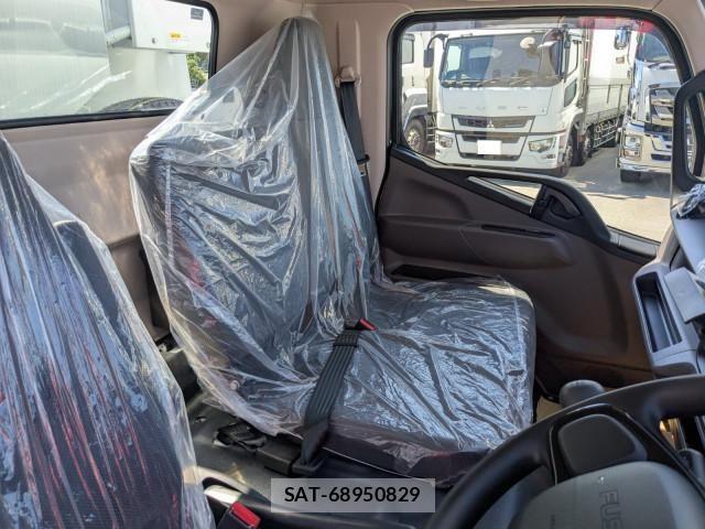 Mitsubishi CANTER 2026-02 7960779-9