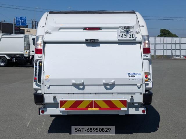 Mitsubishi CANTER 2026-02 7960779-6