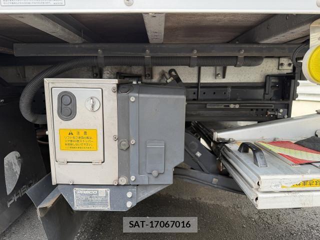 Mitsubishi CANTER 2020-03 7960817-9