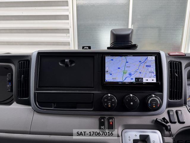 Mitsubishi CANTER 2020-03 7960817-16