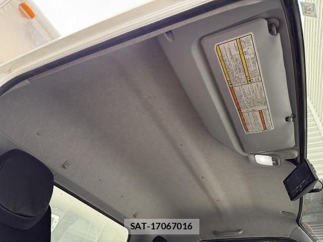 Mitsubishi CANTER 2020-03 7960817-18