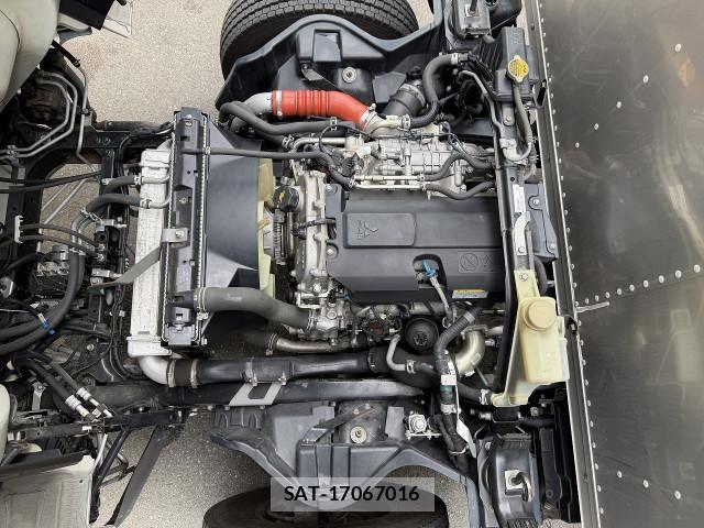 Mitsubishi CANTER 2020-03 7960817-6