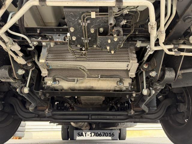 Mitsubishi CANTER 2020-03 7960817-7