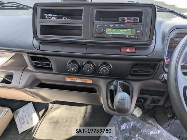 Mitsubishi CANTER 2026-03 7960785-9