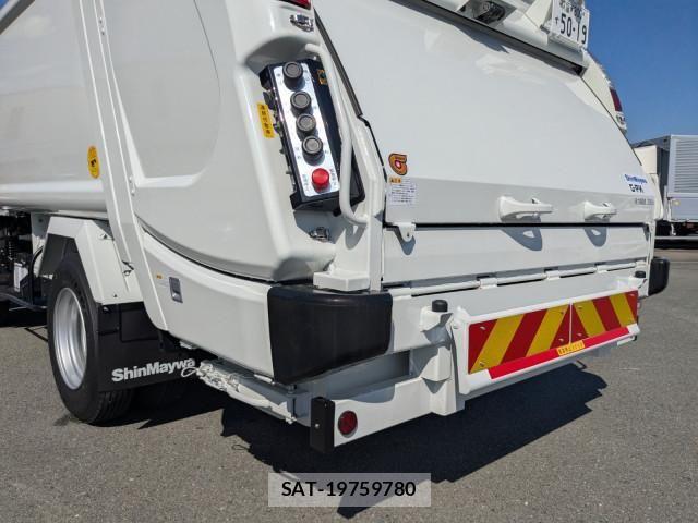 Mitsubishi CANTER 2026-03 7960785-4
