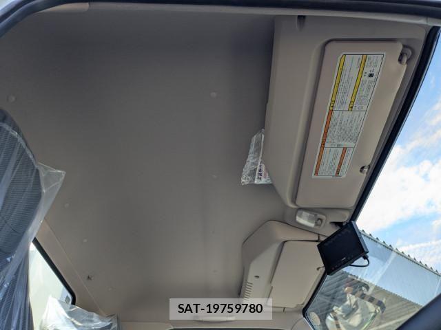 Mitsubishi CANTER 2026-03 7960785-7