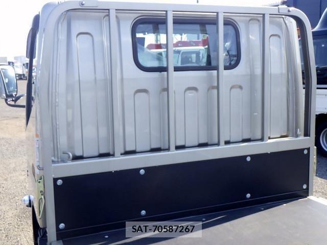 Mitsubishi CANTER 2026-03 7960806-9