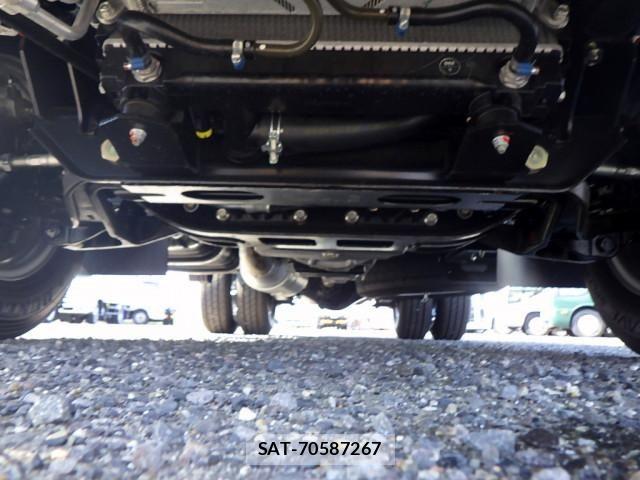 Mitsubishi CANTER 2026-03 7960806-21