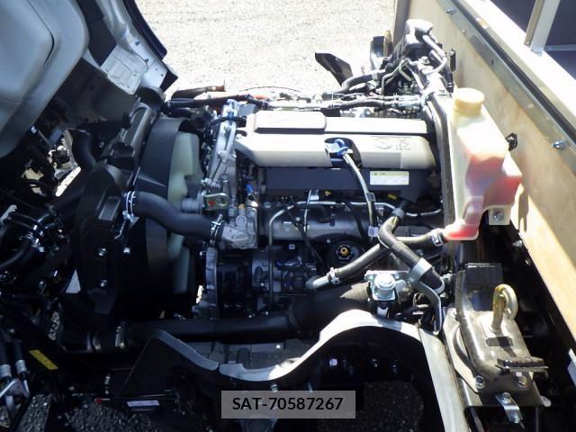 Mitsubishi CANTER 2026-03 7960806-23