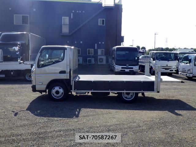 Mitsubishi CANTER 2026-03 7960806-26