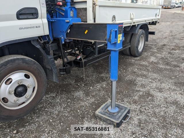 Mitsubishi CANTER 2018-05 7960824-20