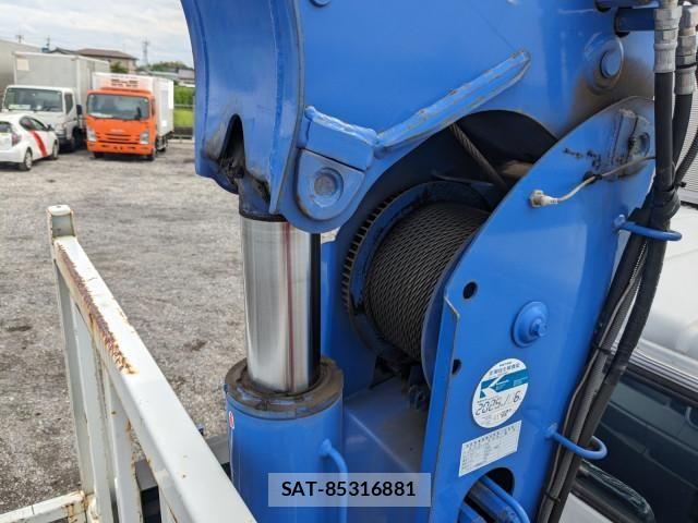 Mitsubishi CANTER 2018-05 7960824-26
