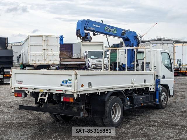 Mitsubishi CANTER 2018-05 7960824-3