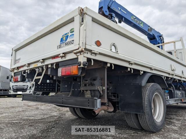 Mitsubishi CANTER 2018-05 7960824-5