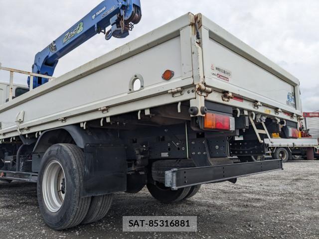 Mitsubishi CANTER 2018-05 7960824-6