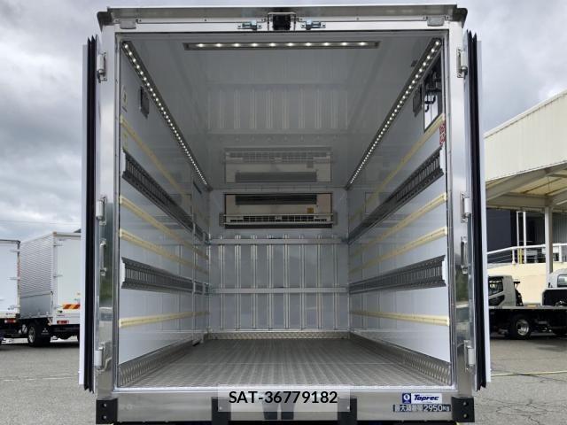 Mitsubishi CANTER 2026-03 7960792-16