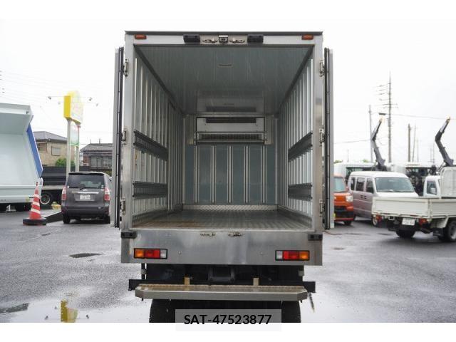Mitsubishi CANTER 2018-06 7960878-20