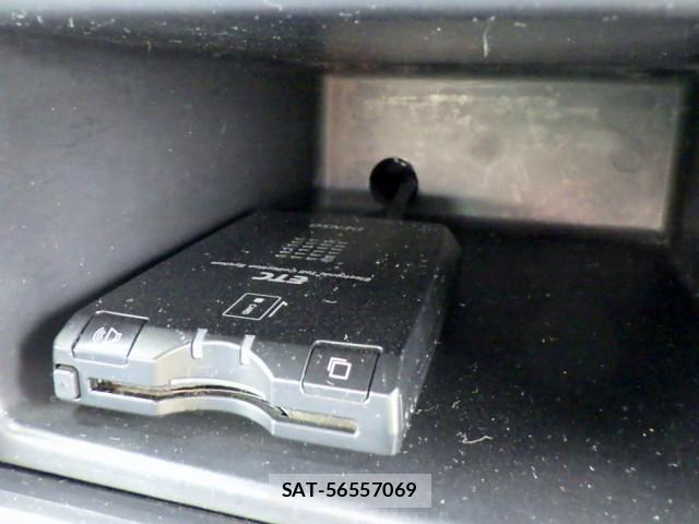 Mitsubishi CANTER 2013-04 7960796-21