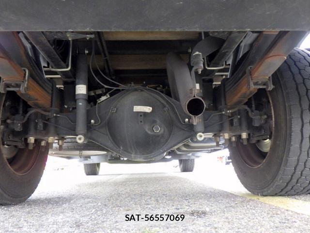 Mitsubishi CANTER 2013-04 7960796-25