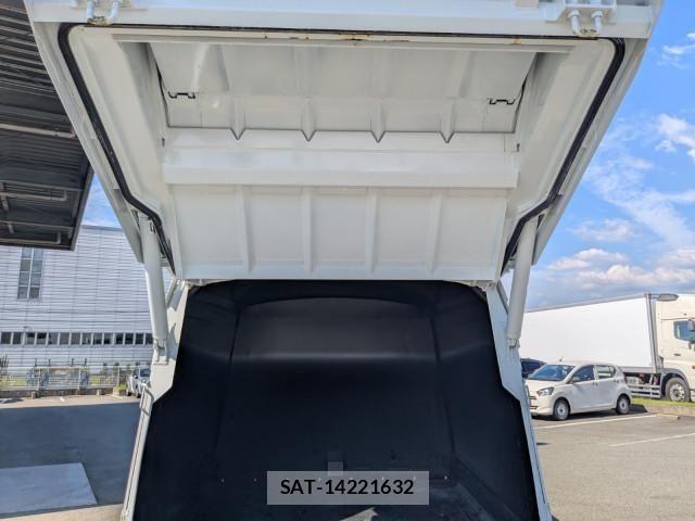 Mitsubishi CANTER 2026-03 7960789-25