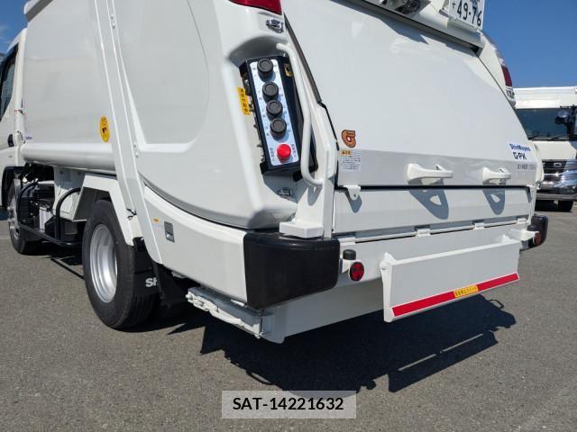 Mitsubishi CANTER 2026-03 7960789-4