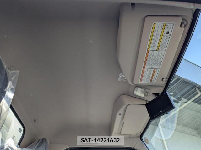 Mitsubishi CANTER 2026-03 7960789-7