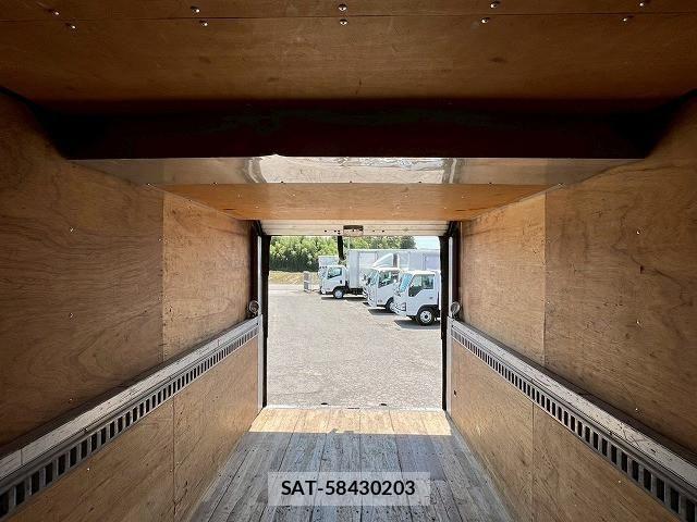 Mitsubishi CANTER 2020-03 7960838-13