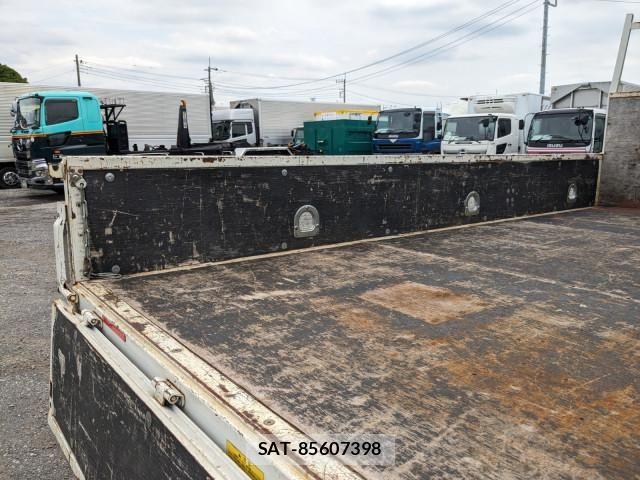 Mitsubishi CANTER 2018-02 7960823-14